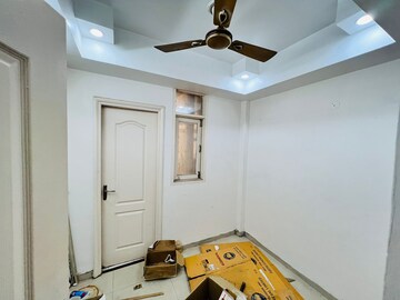 Furnished Amenities in 4 BHK Apartment at K World Royal Court, Sector 39 – for Rent