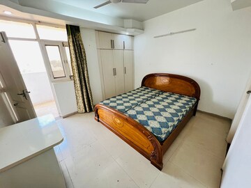 Bedroom in 4 BHK Apartment at K World Royal Court, Sector 39 – for Rent