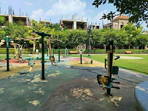  Plot – Garden View at Omaxe Metro City, Kalli Paschim - for Sale