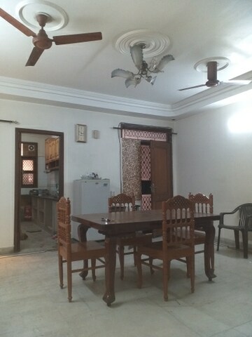 3 BHK Builder Floor For Rent in Old Rajinder Nagar