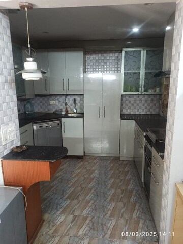Kitchen in 3.5 BHK Apartment at Sector 86 – for Rent