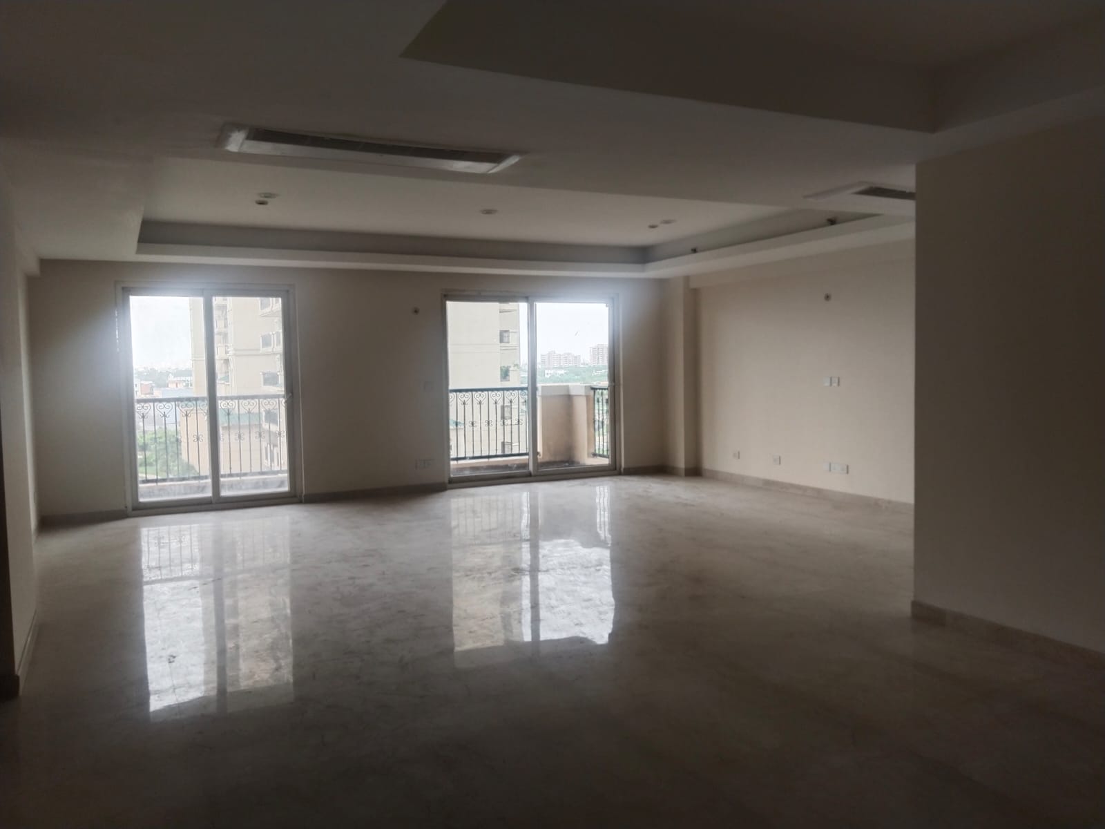 4 BHK + Servant Room 3150 Sq.Ft. Apartment in ATS Triumph