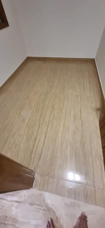 Balcony in 3 BHK Builder Floor at Sector 46 – for Rent