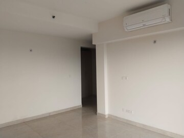 Room in 4 BHK Apartment at ATS Triumph, Sector 104 – for Rent