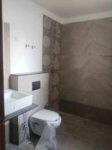 Bathroom in 4 BHK Apartment at ATS Triumph, Sector 104 – for Rent