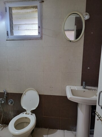 Attached Bathroom in 3 BHK Apartment at Amli Ind Estate – for Rent