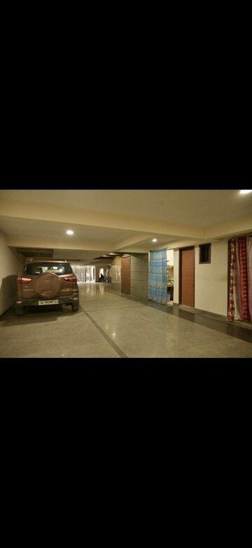 Parking in 4 BHK Builder Floor at Greater Kailash ii – for Rent