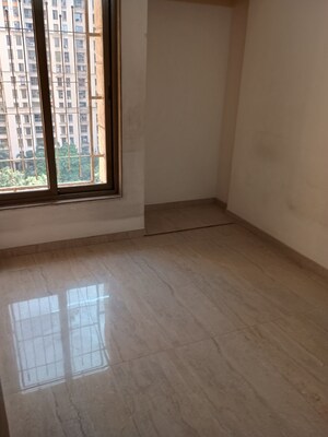 2 BHK Apartment For Sale in Hiranandani Woodpark Apartment, Ghodbunder Road