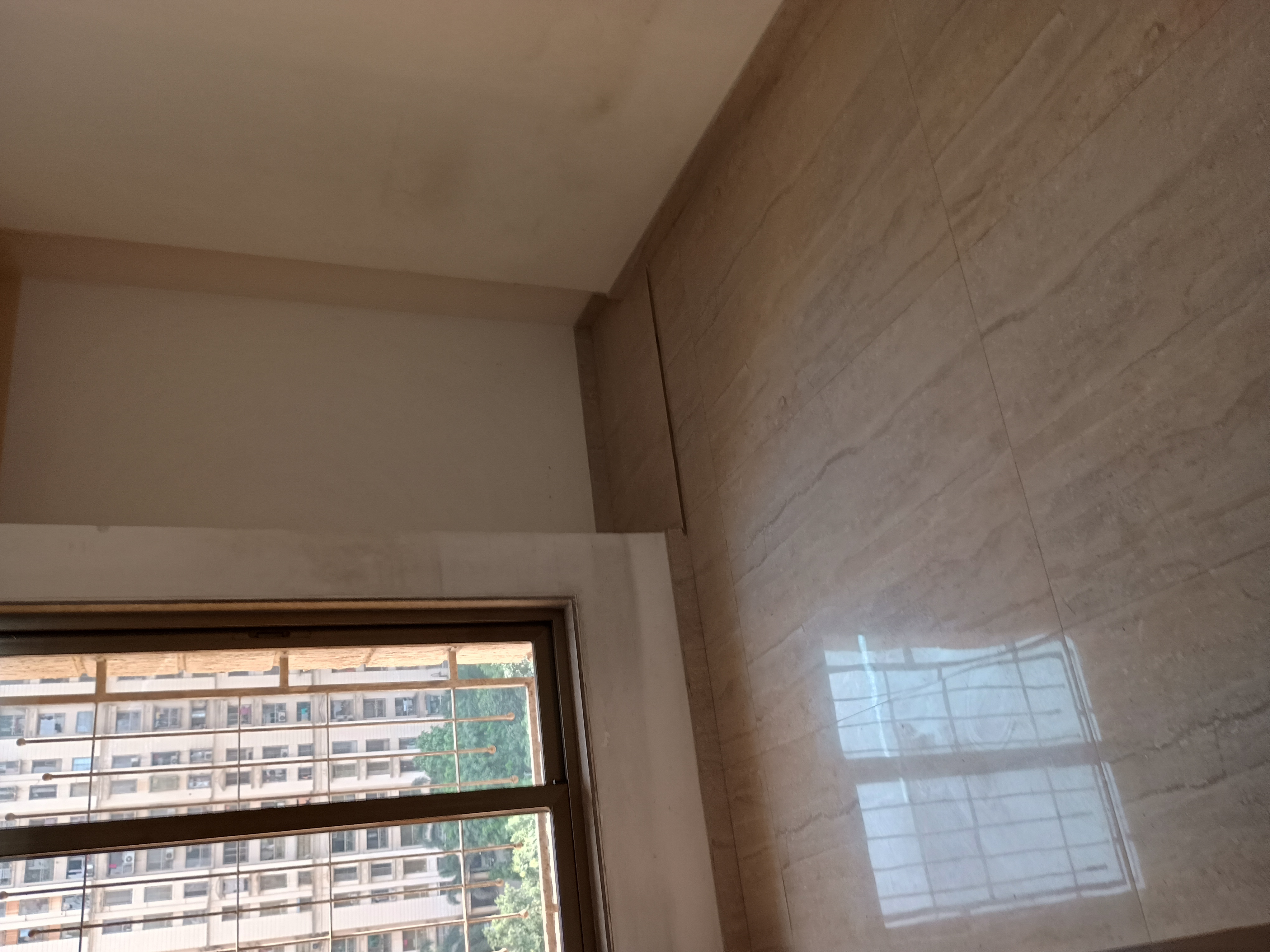 2 BHK Apartment For Sale in Hiranandani Woodpark Apartment