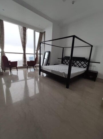 Bedroom in 4 BHK Apartment at Ahuja Towers, Prabhadevi – for Rent