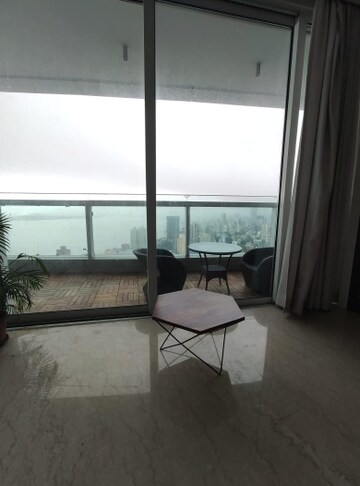 Living Room in 4 BHK Apartment at Ahuja Towers, Prabhadevi – for Rent