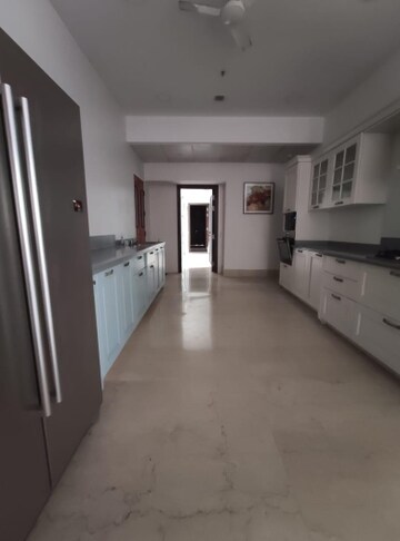 Kitchen in 4 BHK Apartment at Ahuja Towers, Prabhadevi – for Rent