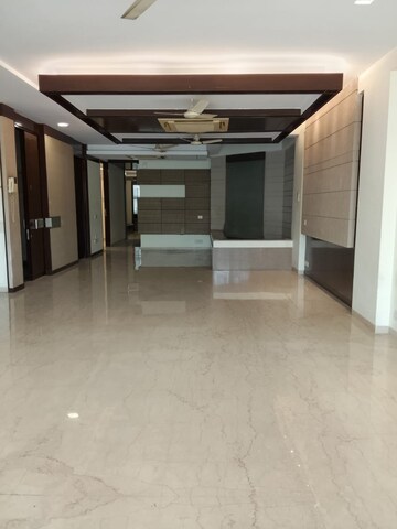 Room in 3.5 BHK Builder Floor at Vasant Vihar – for Rent