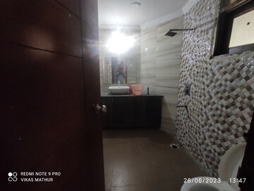 Bathroom in 3.5 BHK Builder Floor at Said Ul Ajaib – for Rent