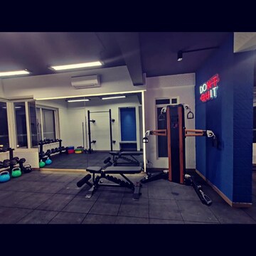 Gym in 4 BHK Apartment at Resham Apartment, Bandra West – for Sale