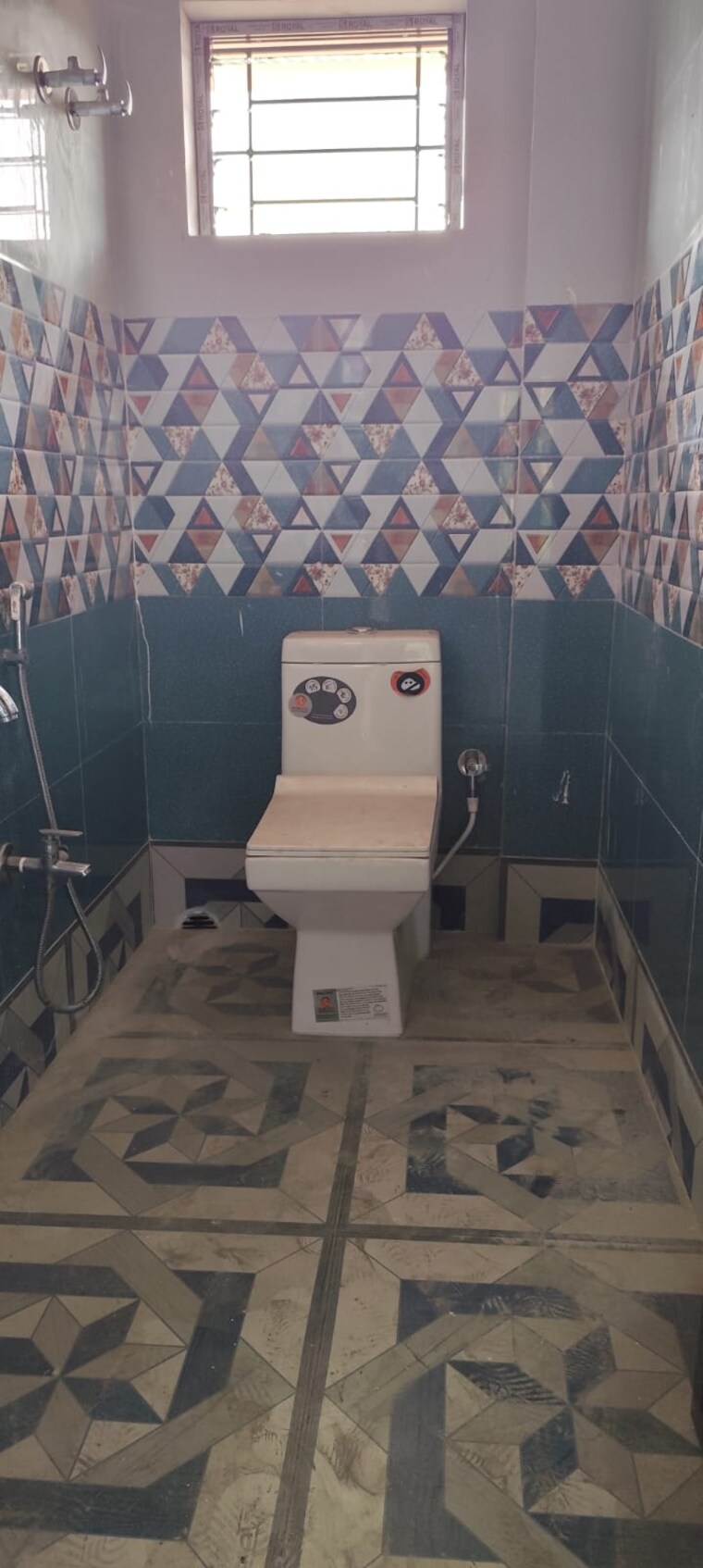 Attached Bathroom, naktala 3 Bedroom 1250 Sq.Ft. Apartment In Naktala Kolkata 8534369