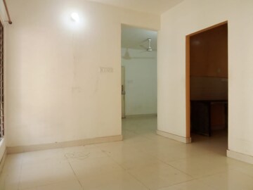 Room in 2 BHK Apartment at DTC Southern Heights, Joka – for Sale