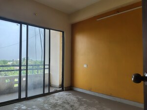 Room in 3 BHK Apartment at Eden Tolly Signature Phase II, Tollygunge – for Sale