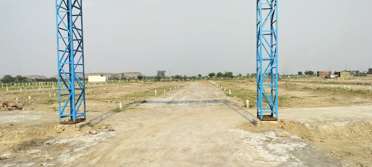 undefined, sector 66  200 Sq.Yd. Plot In Sector 66 Gurgaon 8534476