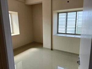 Bedroom in 3 BHK Apartment at Thakurpukur – for Sale