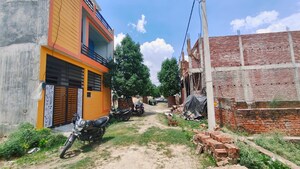  Plot – Exterior View View at Gomti Nagar - for Sale