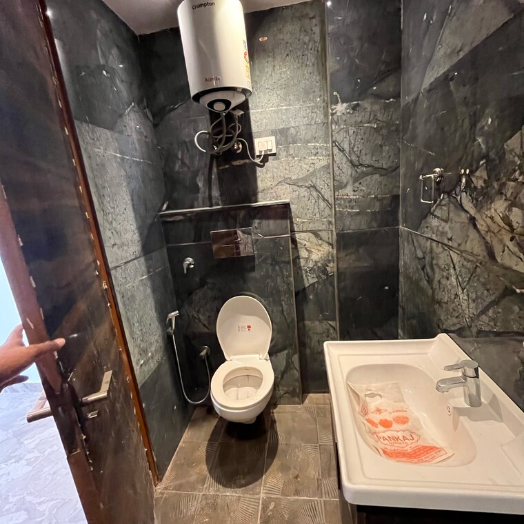 undefined, chattarpur 4 Bedroom 1800 Sq.Ft. Builder Floor In Chattarpur Delhi 8534667