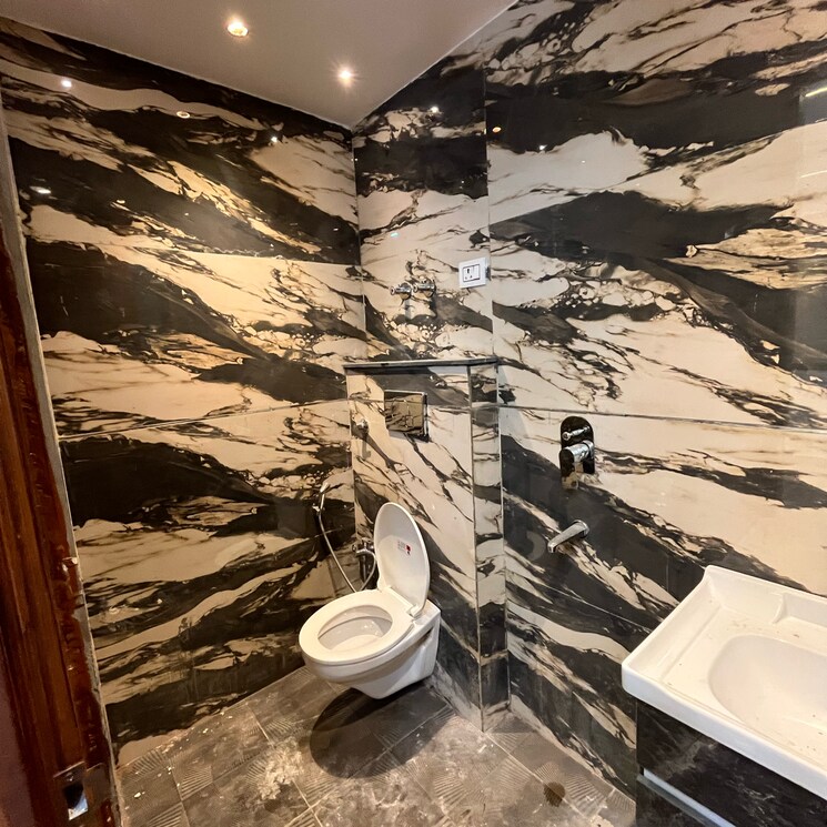 Team Area, chattarpur 4 Bedroom 1800 Sq.Ft. Builder Floor In Chattarpur Delhi 8534667