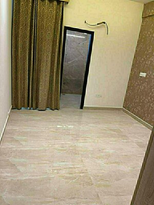 Room in 3 BHK Builder Floor at Ambala Highway – for Sale
