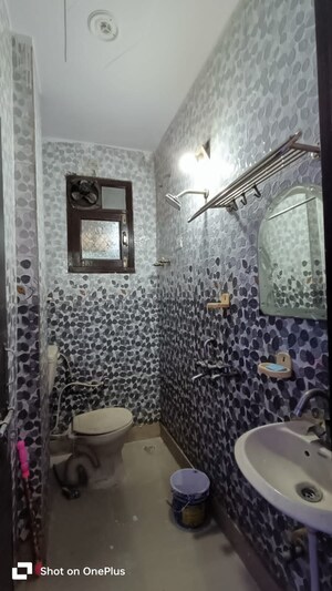 Bathroom in 1 BHK Builder Floor at Uttam Nagar – for Sale