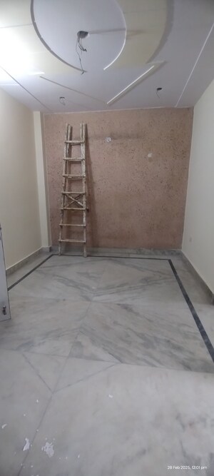 2 BHK Builder Floor For Sale in Vishwas Park