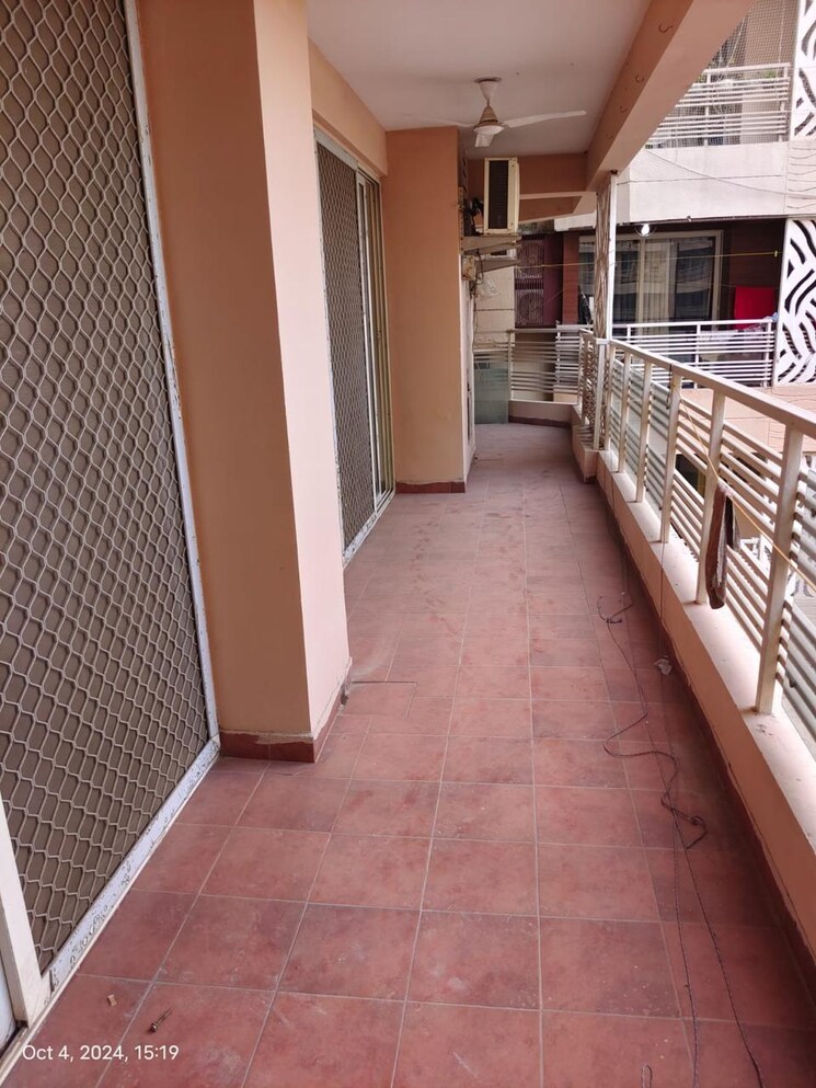 Balcony, solutrean-caladium 4 Bedroom 3065 Sq.Ft. Apartment In Sector 109 Gurgaon 8535102
