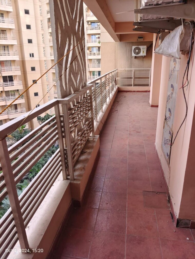 Balcony, solutrean-caladium 4 Bedroom 3065 Sq.Ft. Apartment In Sector 109 Gurgaon 8535102