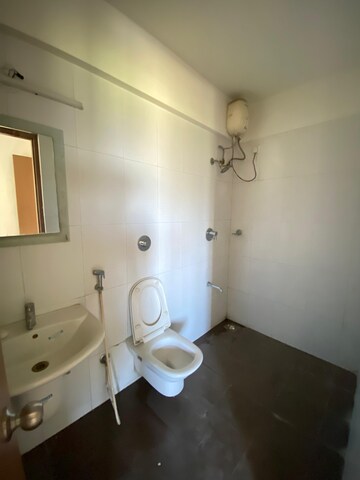 Attached Bathroom in 2 BHK Apartment at Lodha Casa Bella Gold, Dombivli East – for Rent