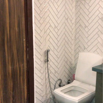 Bathroom in 2 BHK Builder Floor at Lajpat Nagar ii – for Rent