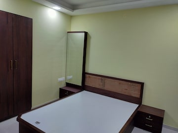 Room in 2 BHK Apartment at Runwal Eirene, Balkum Pada – for Rent