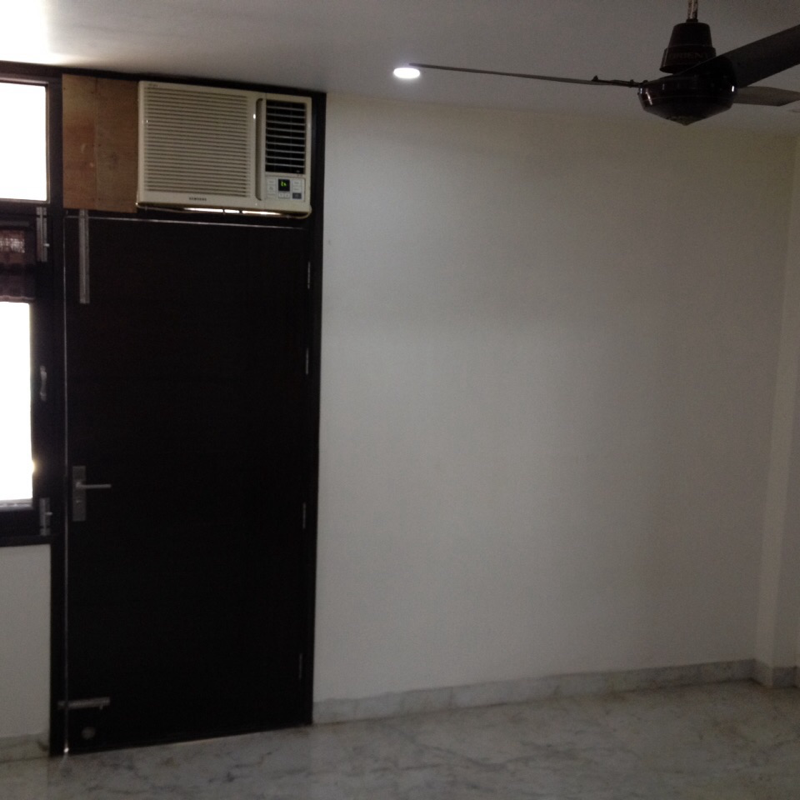 2 BHK Builder Floor For Sale in Lajpat Nagar II