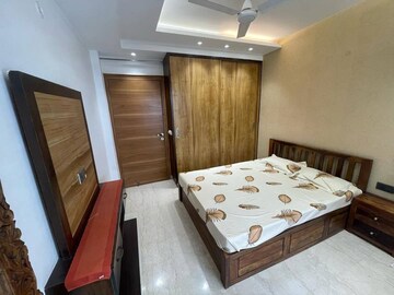 Bedroom in 1 RK Builder Floor at Dlf Cyber City, Sector 24 – for Rent