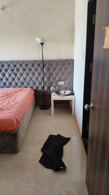 Bedroom in 2.5 BHK Apartment at Dosti Planet North Phase 2 Dosti Jade, Dawale – for Sale