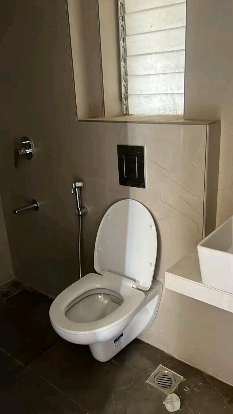 Bathroom, saurabh-crystal-pallazo 1 Bedroom 350 Sq.Ft. Apartment In Nalasopara West Palghar 8535216