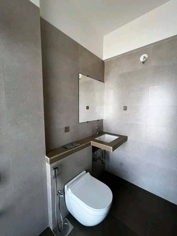 Bathroom, subodh-sagar-residency 2 Bedroom 800 Sq.Ft. Apartment In Nalasopara West Palghar 8535256