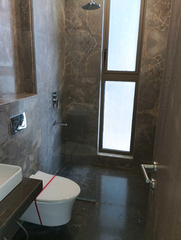 Bathroom, prestige-jasdan-classic 4 Bedroom 2307 Sq.Ft. Apartment In Mahalaxmi Mumbai 8535320