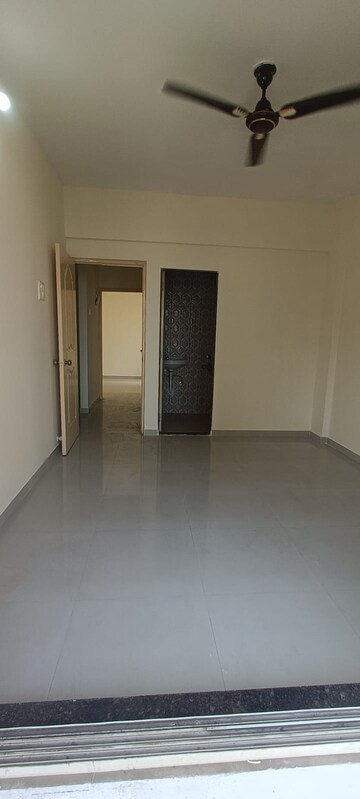 Room in 1 BHK Apartment at Ulwe Sector 20 – for Sale
