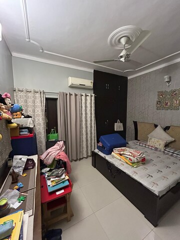 Bedroom in 2 BHK Apartment at Radha Palace Gurgaon, Sector 11 – for Rent