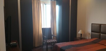 Room in 3 BHK Builder Floor at Jangpura – for Rent