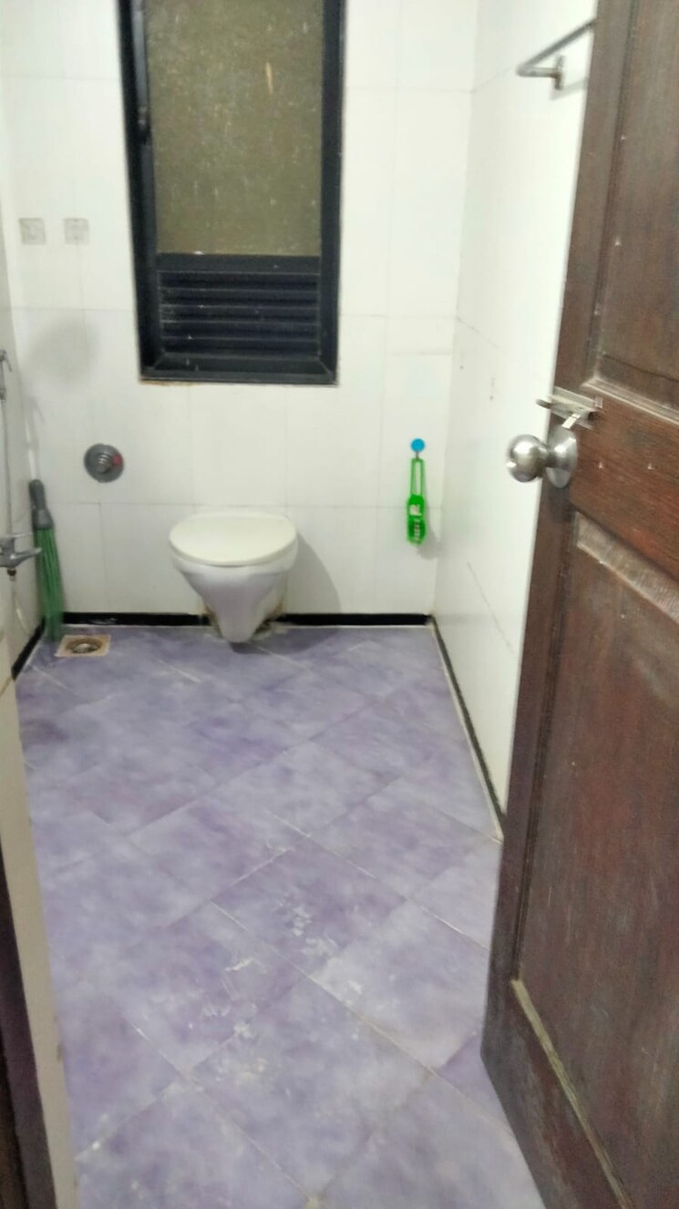 Bathroom, sanpada 1 Bedroom 775 Sq.Ft. Apartment In Sanpada Navi Mumbai 8535825
