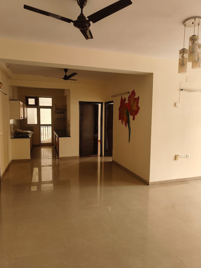 Room, kingswood-court 3 Bedroom 1785 Sq.Ft. Apartment In Sain Vihar Ghaziabad 8535909