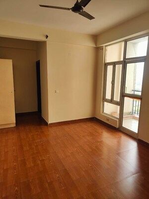 Room in 3 BHK Apartment at Kingswood Court, Sain Vihar – for Sale