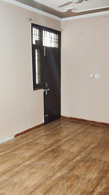 4 BHK Apartment For Rent in Vastu Apartments, Sector 55