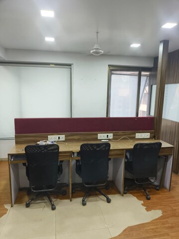  Office Space For Rent in Andheri East