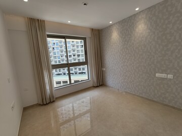 Master Bedroom in 2 BHK Apartment at Hiranandani Highland, Powai – for Rent